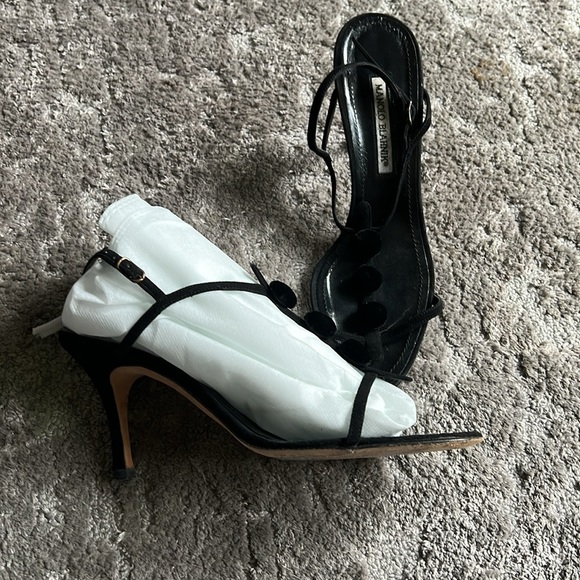 Manolo Blahnik black suede and velvet button shoes size 40.5/10 - Picture 3 of 4